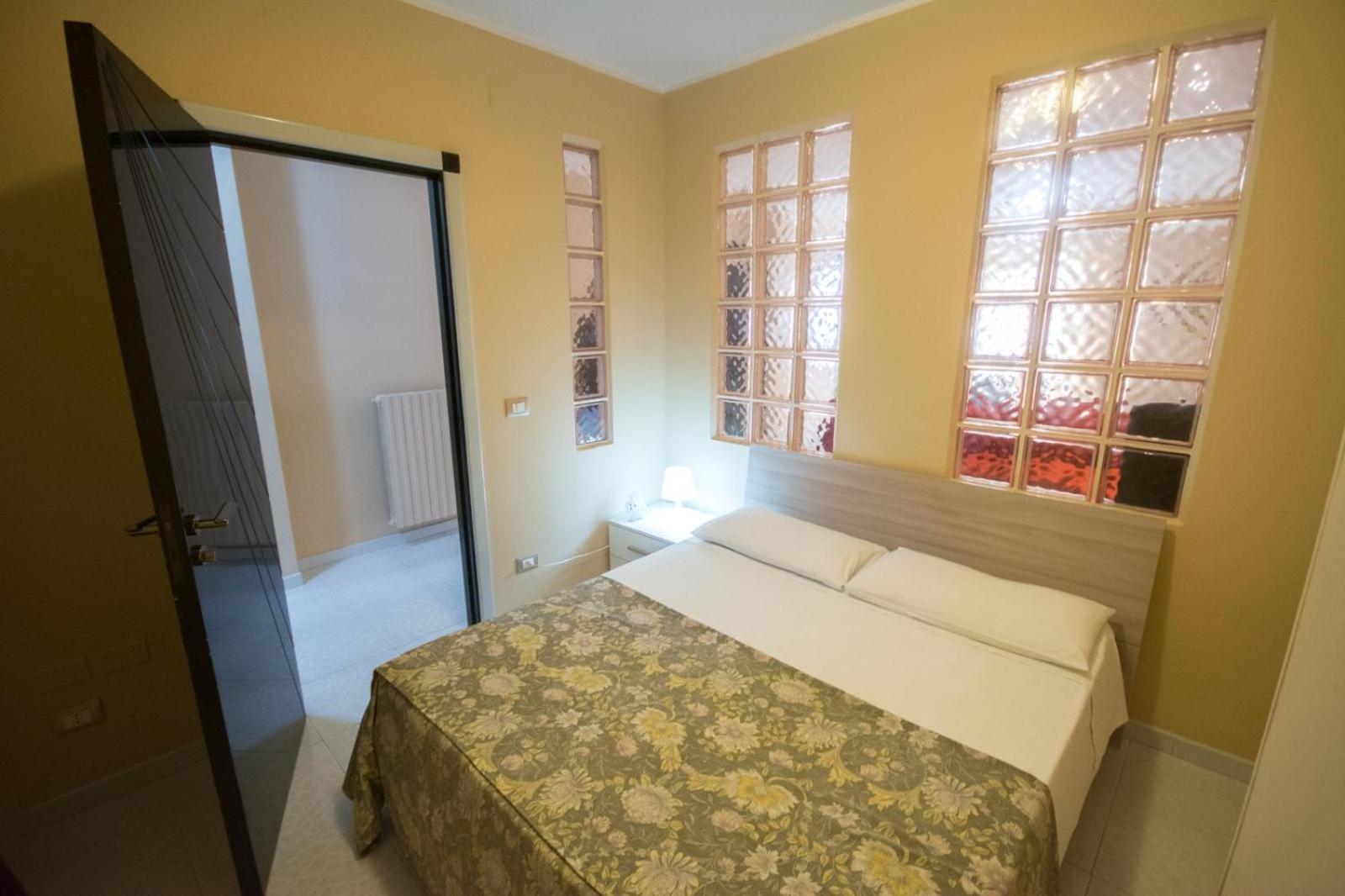 Al Vecchio Fontanile Bed & Breakfast Lesina Eksteriør bilde