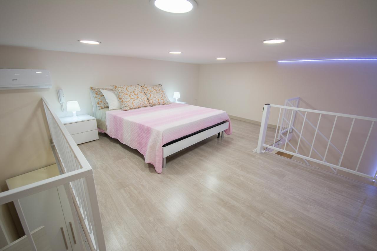 Al Vecchio Fontanile Bed & Breakfast Lesina Eksteriør bilde