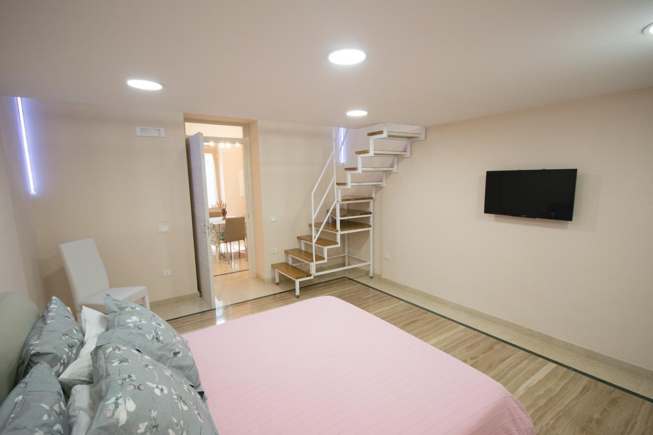 Al Vecchio Fontanile Bed & Breakfast Lesina Eksteriør bilde