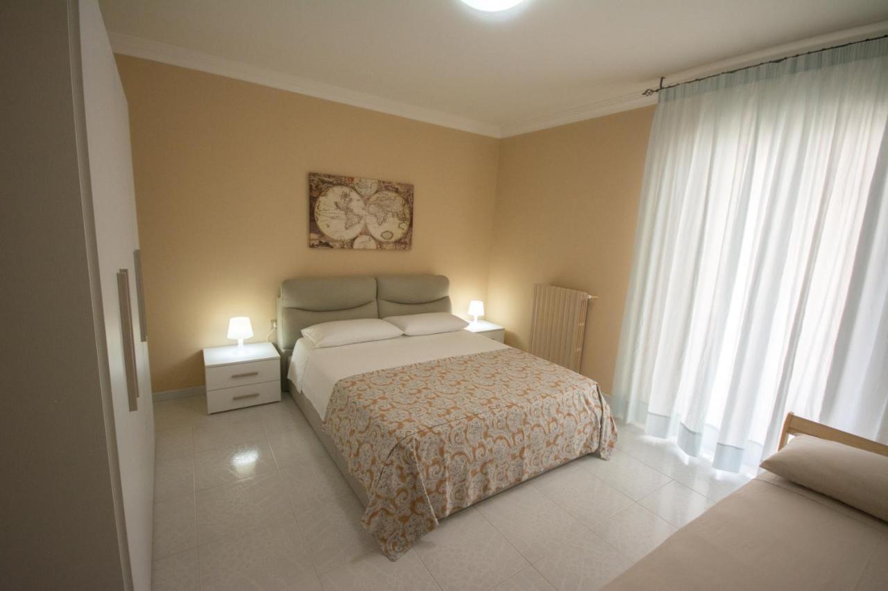 Al Vecchio Fontanile Bed & Breakfast Lesina Eksteriør bilde